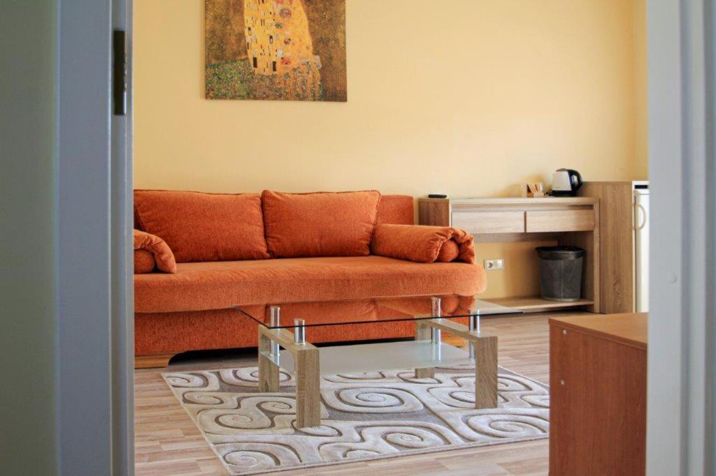 Luna Marijampolė Extérieur photo